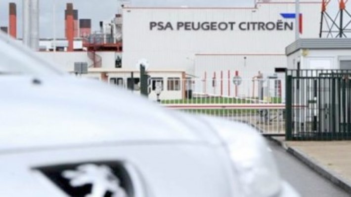 PSA Peugeot-Citroen reduce gama de modele de la 45 la 26